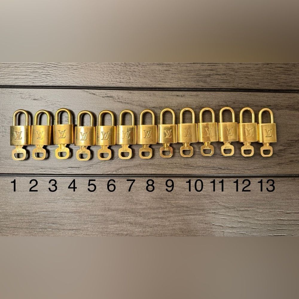 AUTHENTIC LOUIS VUITTON PADLOCK AND KEY